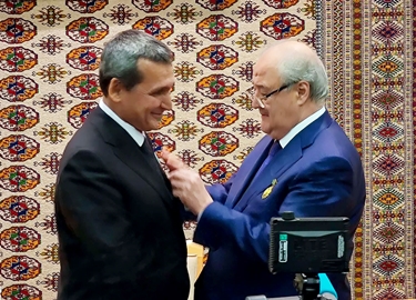 Foreign Minister of Turkmenistan awarded the Uzbek Order - News Central ...