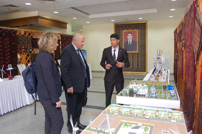 ПРООН оказывает поддержку Туркменистану в развитии ВИЭ и повышении энергоэффективности