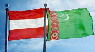 National Leader of Turkmenistan Meets with Head of the Turkmen-Austrian Society in Vienna