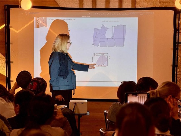 Specialists from Turkmenistan’s small and medium-sized garment enterprises deepen pattern-making skills during the second training phase