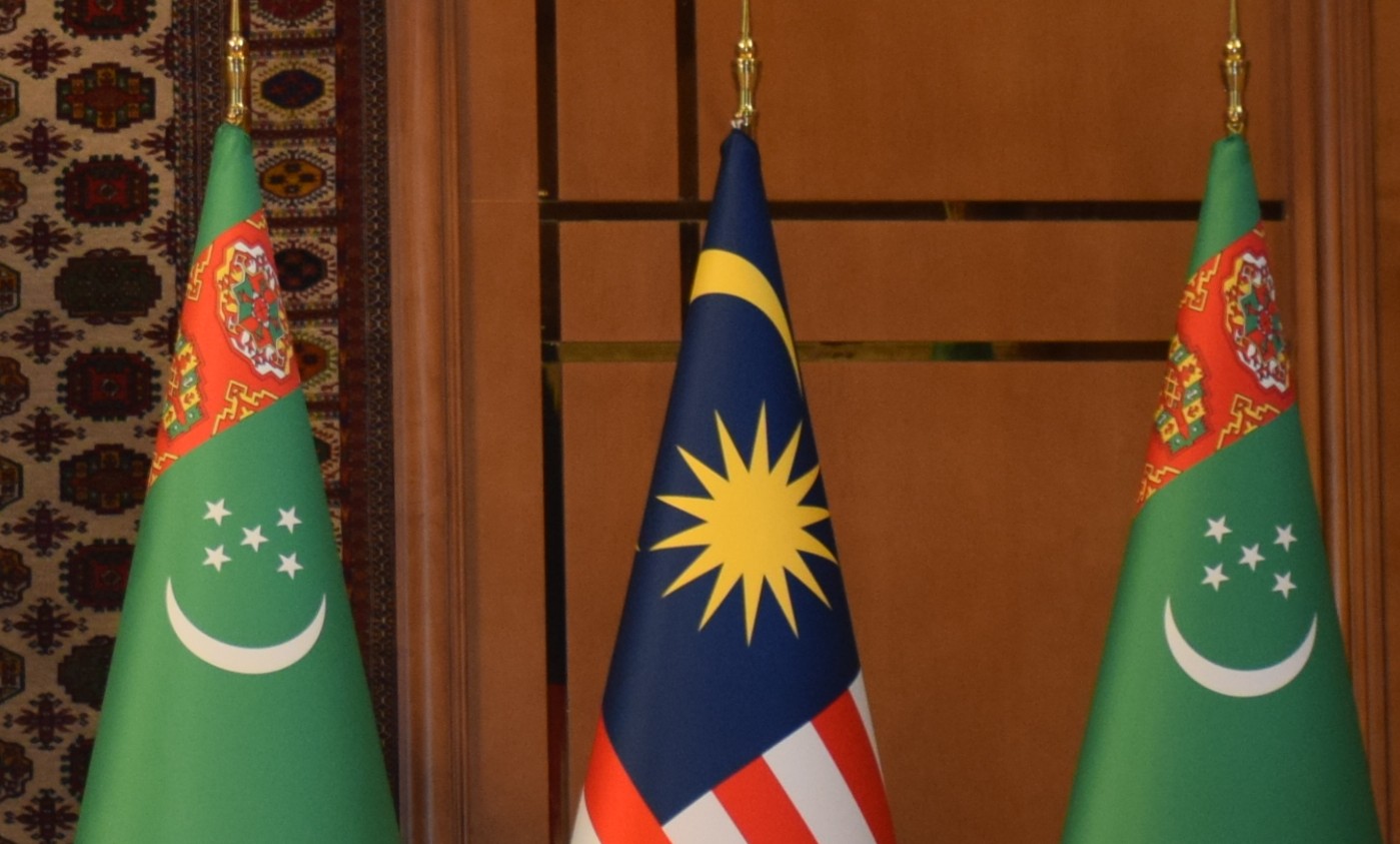 JOINT STATEMENT BETWEEN TURKMENISTAN AND MALAYSIA ON THE OCCASION OF THE OFFICIAL VISIT OF THE HONOURABLE DATO’ SERI ANWAR IBRAHIM, PRIME MINISTER OF MALAYSIA TO TURKMENISTAN
