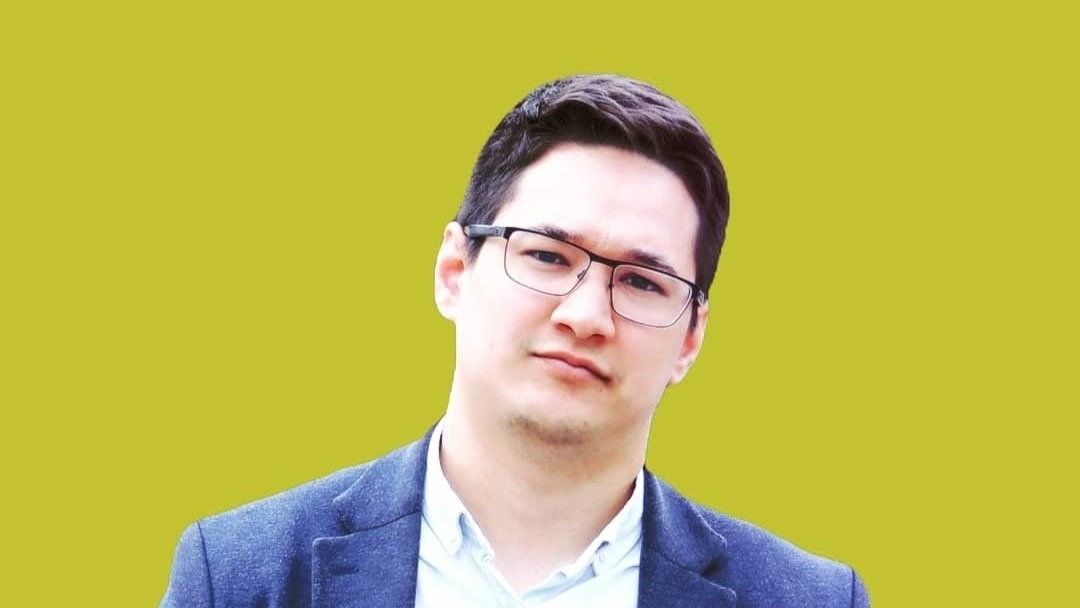 How a Guy from Turkmenistan Built an E-Commerce Platform for Traditional Clothing and Attracted 50,000 Users
